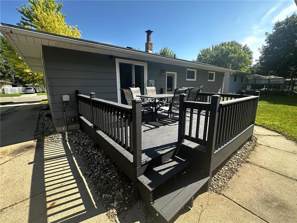 1002 Poplar Avenue Marshall MN 56258 7106627 image18