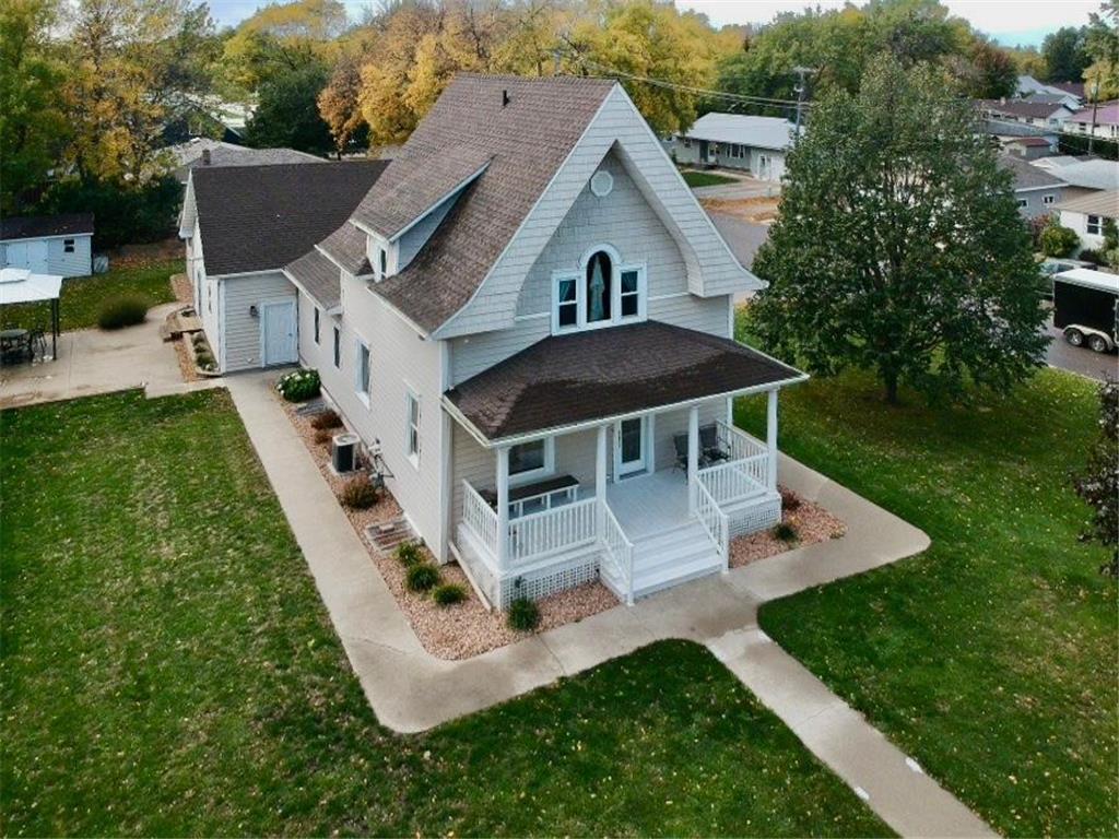 1002 S 7th Street Milbank SD 57252 6444381 image1