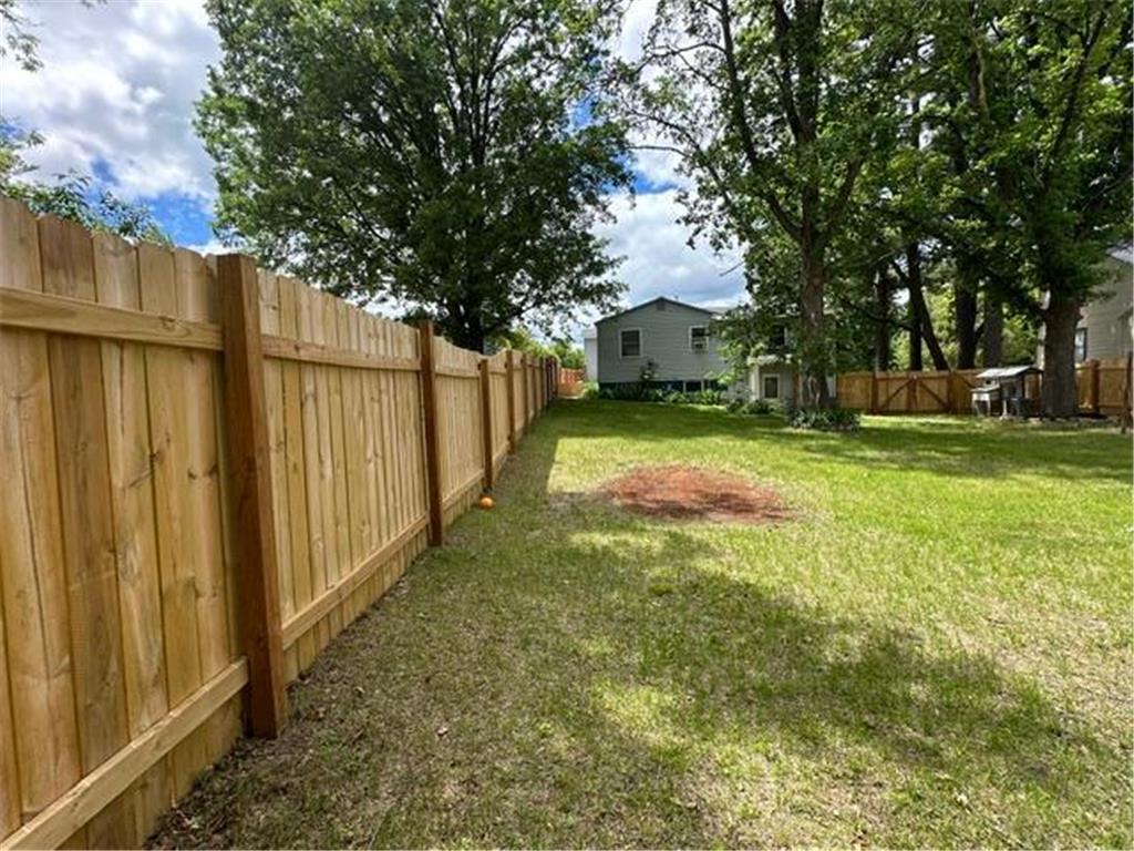 1002 SE 4th Street Grand Rapids MN 55744 7092600 image36