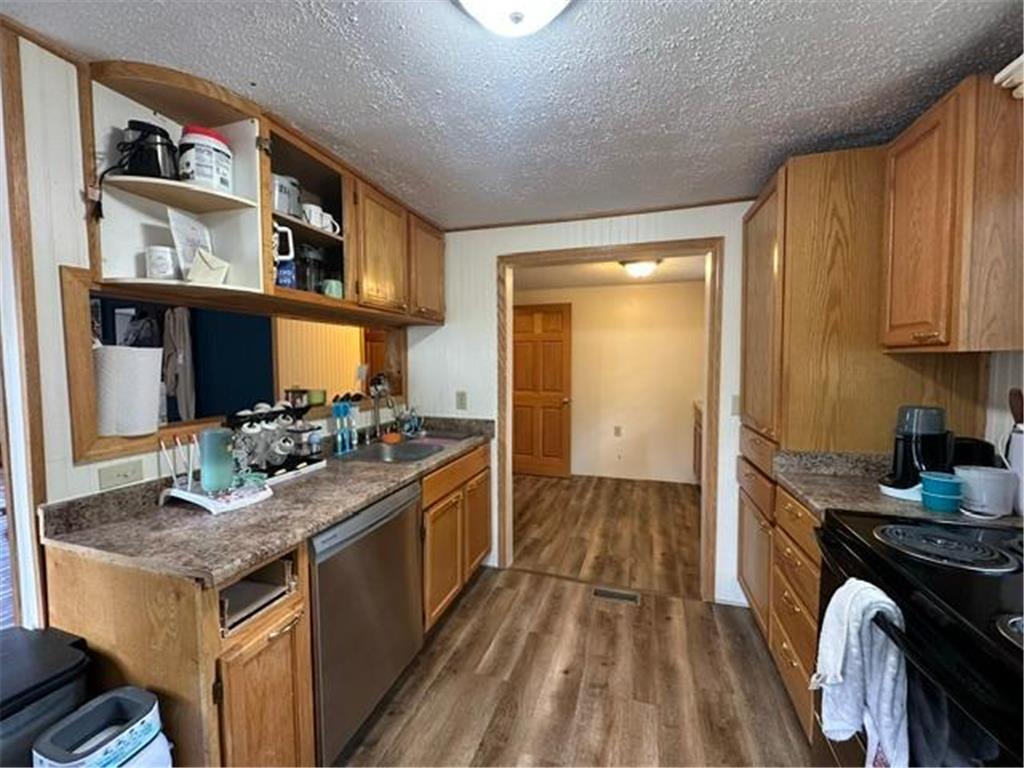 1002 SE 4th Street Grand Rapids MN 55744 7092600 image8