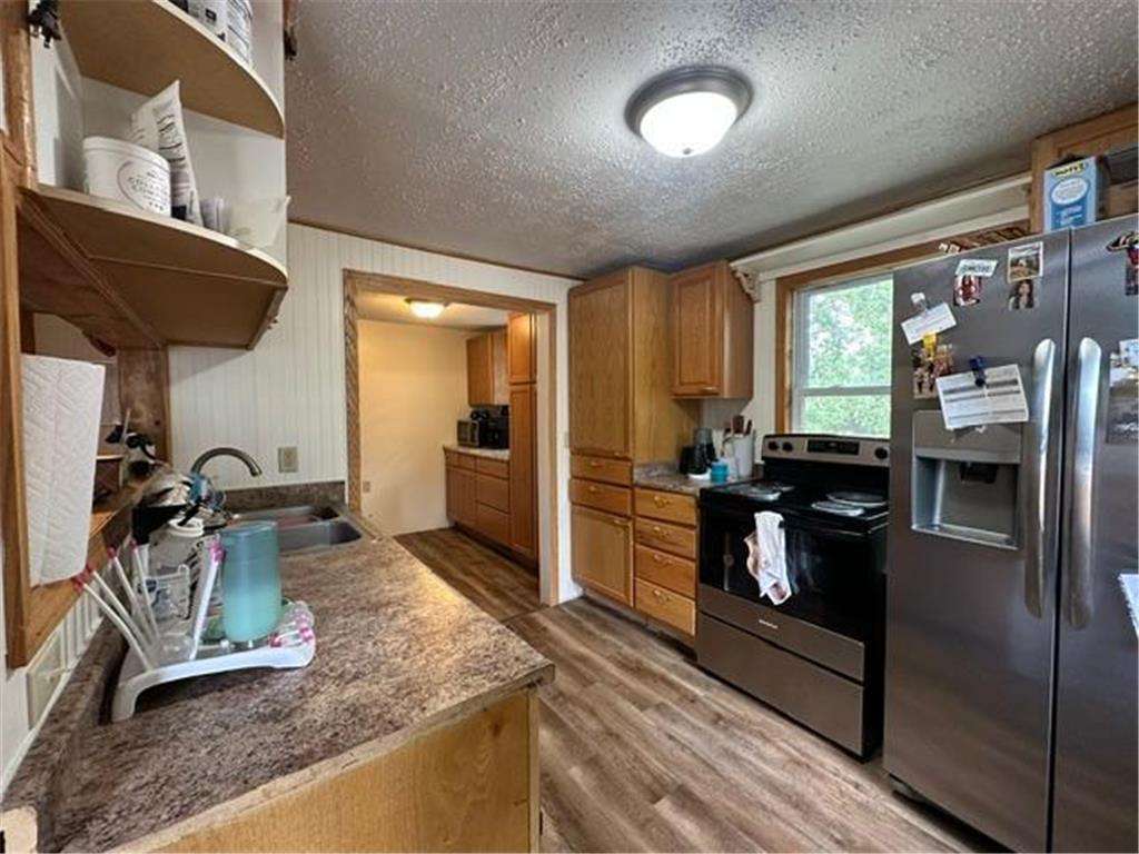 1002 SE 4th Street Grand Rapids MN 55744 7092600 image9