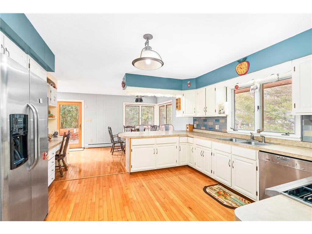 1002 Washington Avenue, Bayfield, WI, 54814 MLS 6516376 Edina Realty