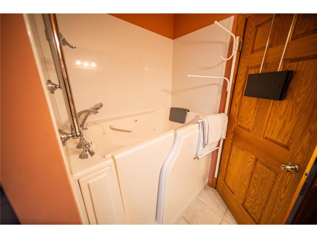 1002 Yorkshire Lane NW Rochester MN 55901 7030639 image24
