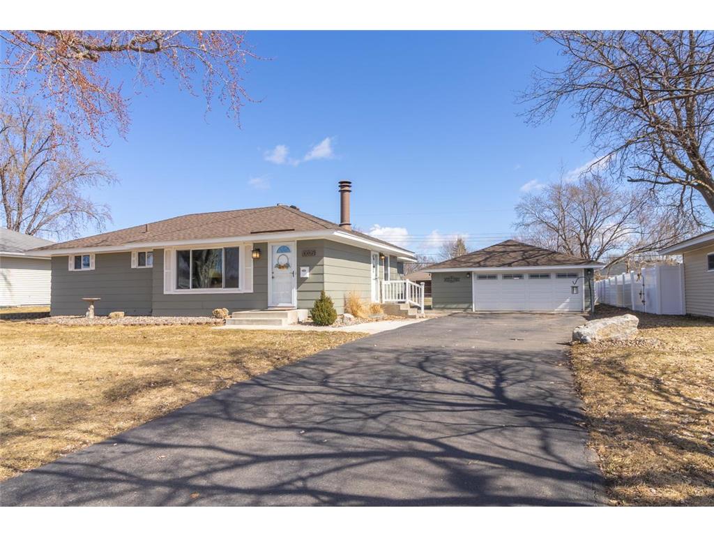 10025 Columbus Avenue S Bloomington MN 55420 7012049 image1