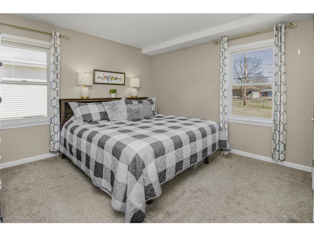 10025 Columbus Avenue S Bloomington MN 55420 7012049 image20