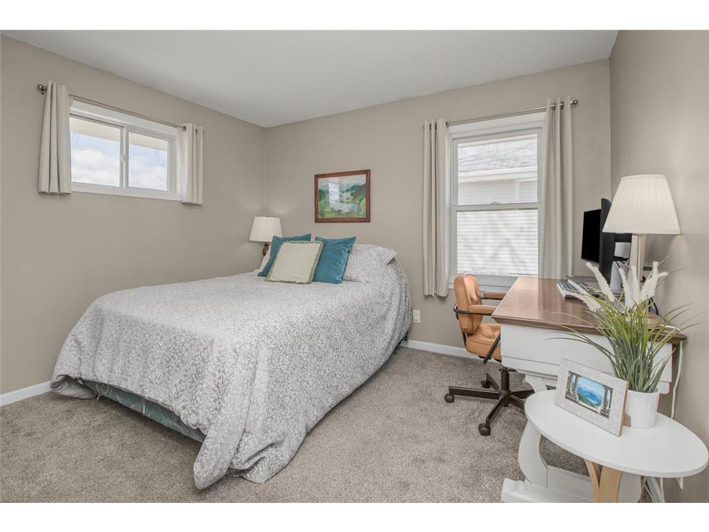 10025 Columbus Avenue S Bloomington MN 55420 7012049 image24