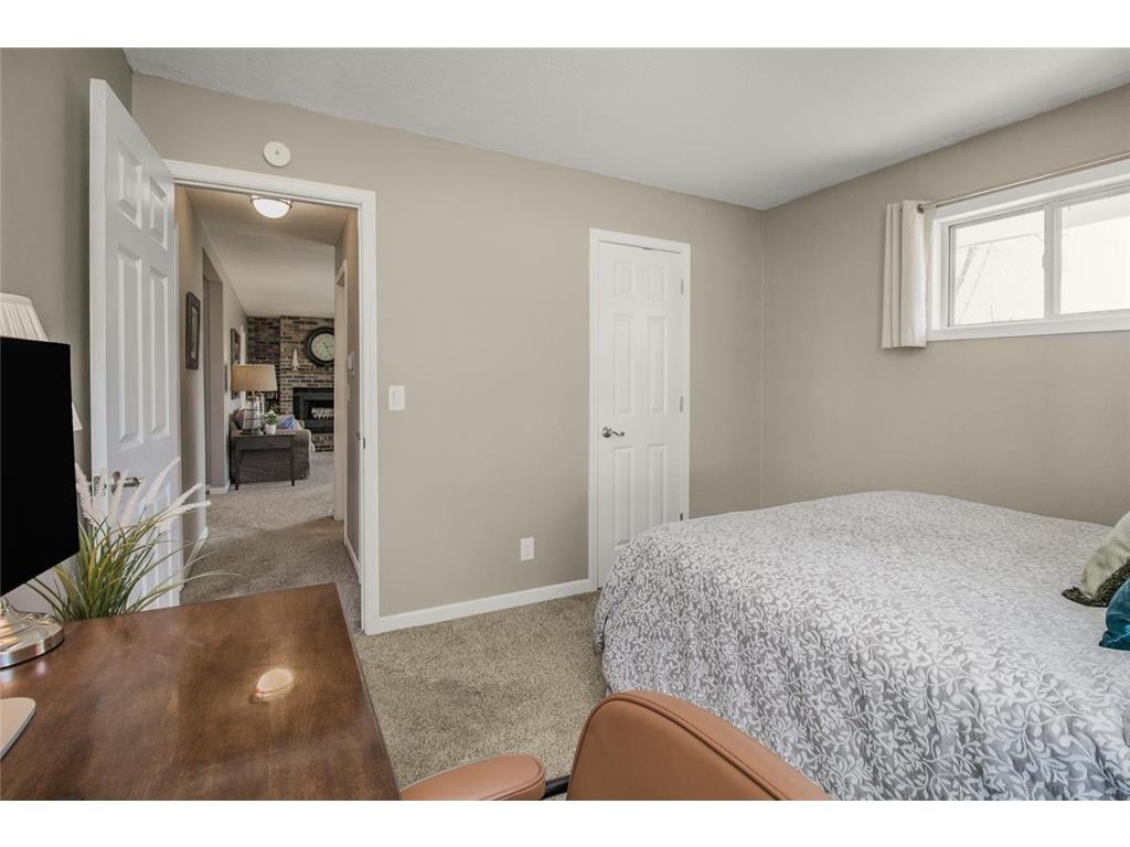 10025 Columbus Avenue S Bloomington MN 55420 7012049 image25