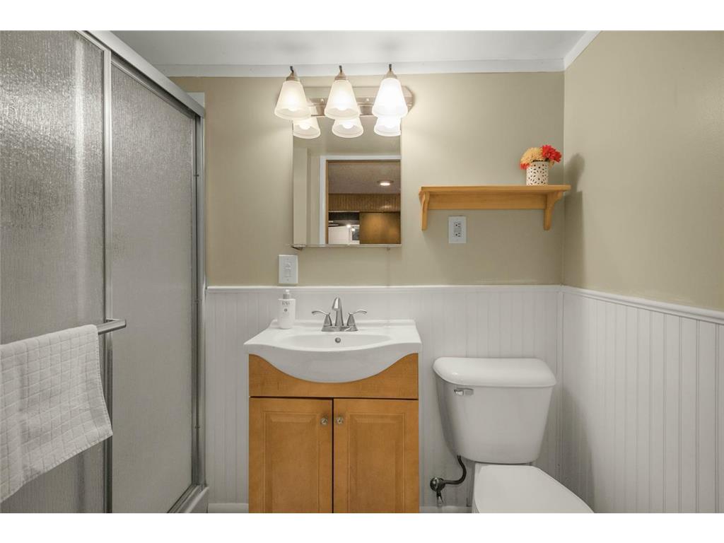 10025 Columbus Avenue S Bloomington MN 55420 7012049 image29