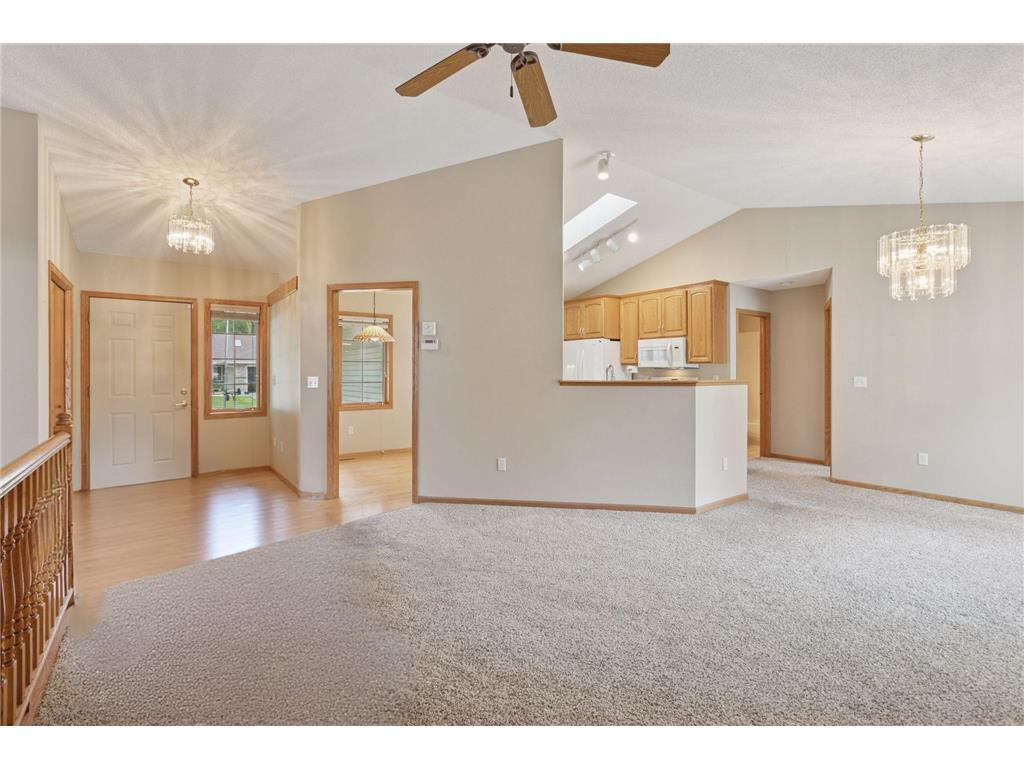 10025 Northwood Lane N Brooklyn Park MN 55443 7077482 image1