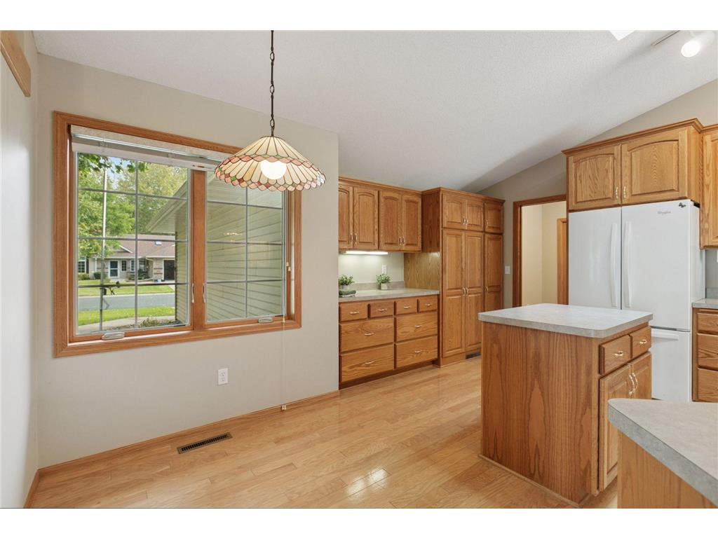 10025 Northwood Lane N Brooklyn Park MN 55443 7077482 image16