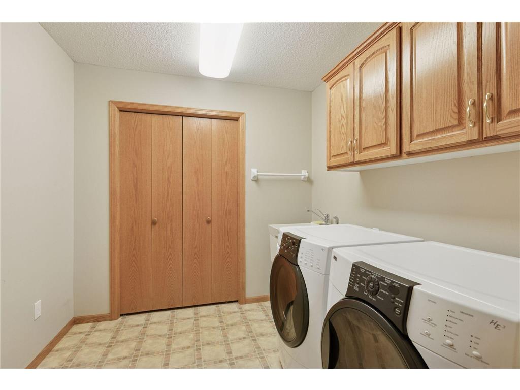 10025 Northwood Lane N Brooklyn Park MN 55443 7077482 image28