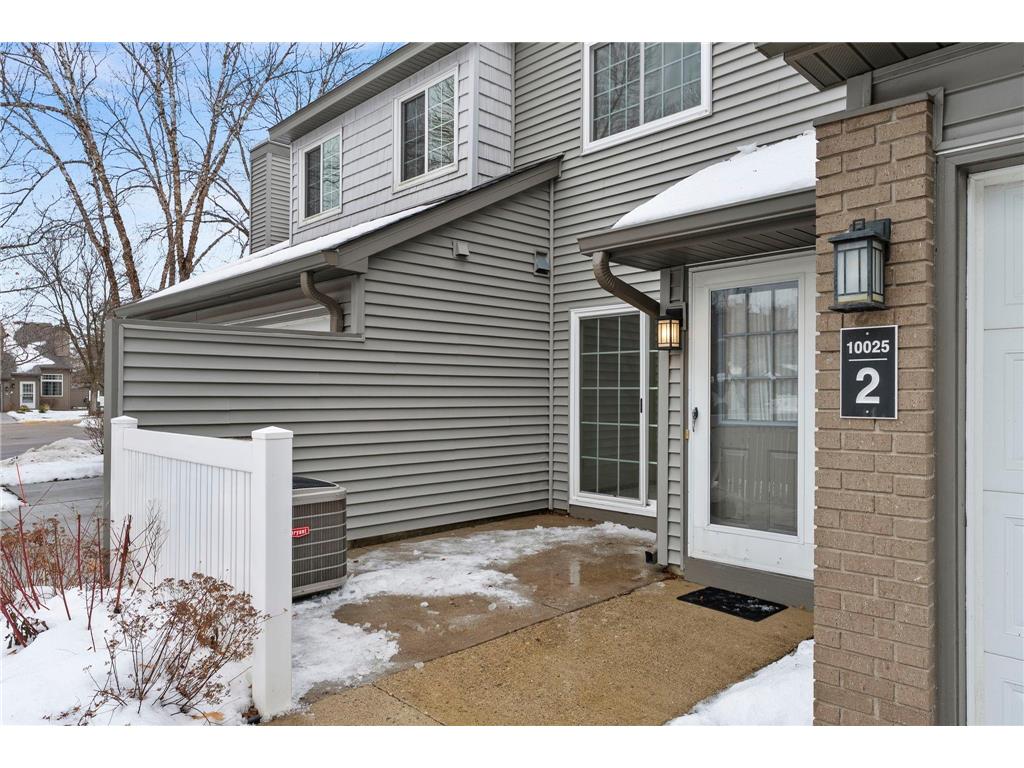 10025 Russell Avenue N #2 Brooklyn Park MN 55444 6825423 image1