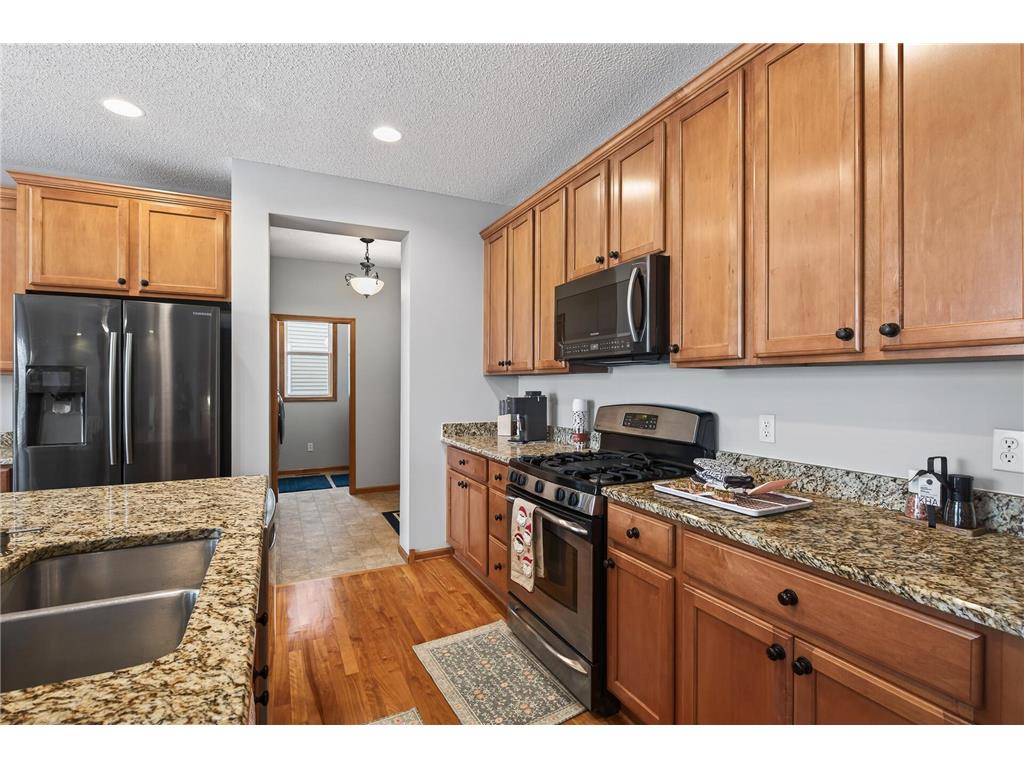 10025 Toledo Drive N Brooklyn Park MN 55443 7002724 image17