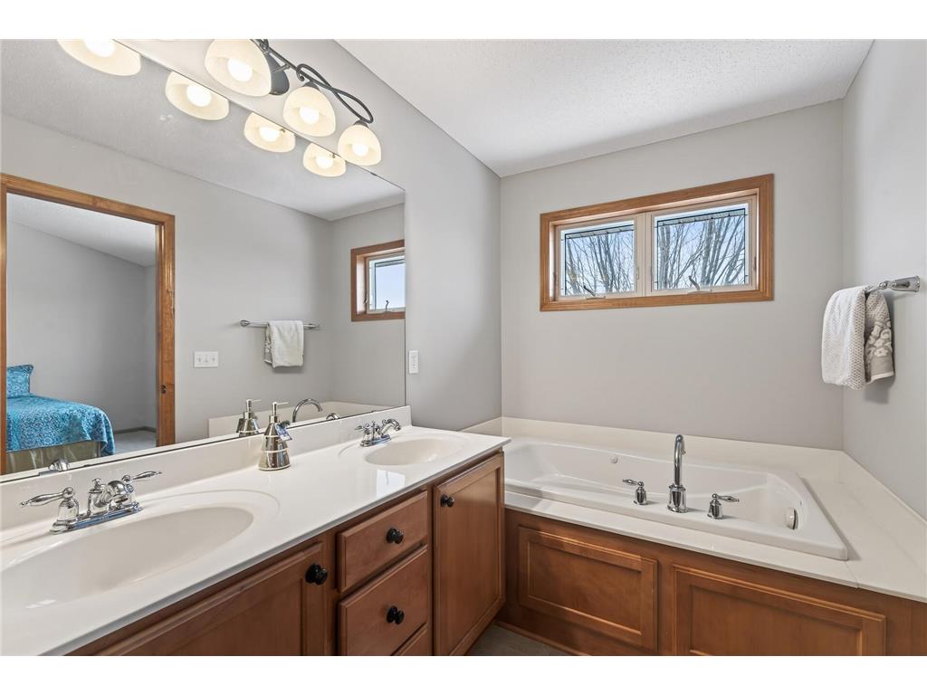 10025 Toledo Drive N Brooklyn Park MN 55443 7002724 image27