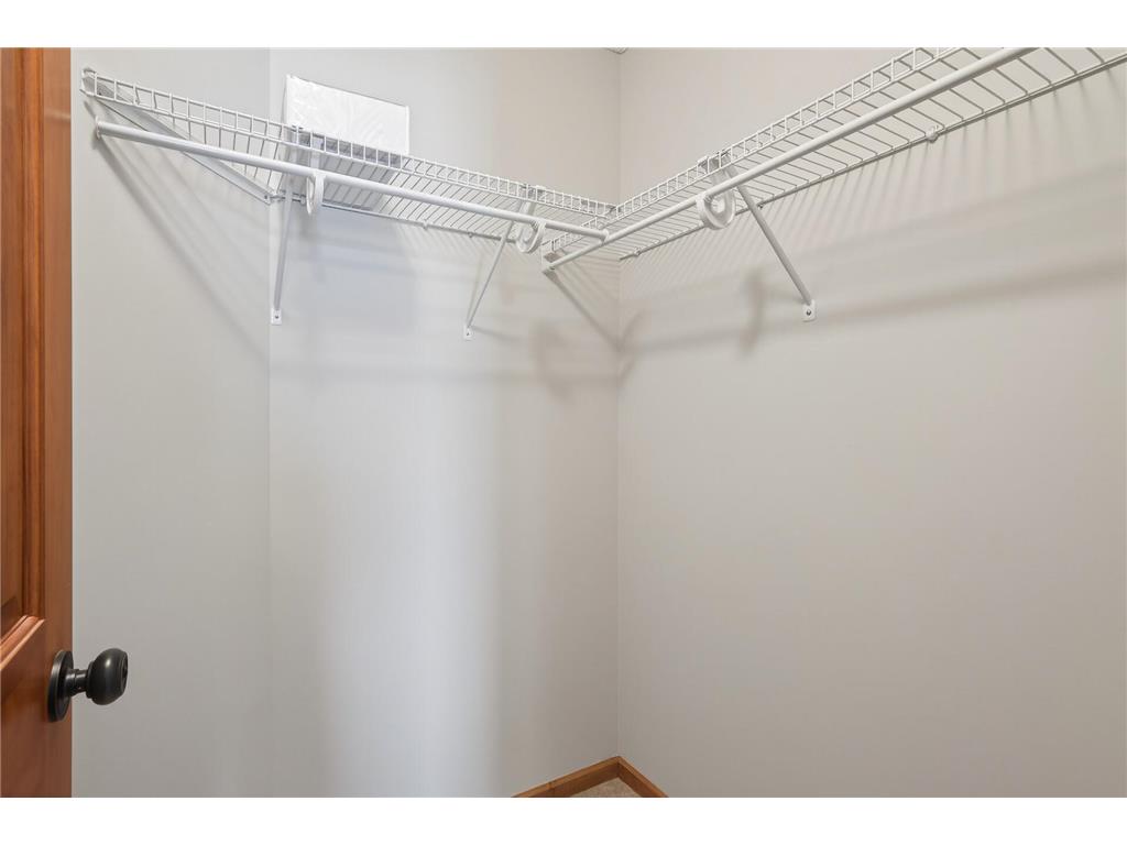 10025 Toledo Drive N Brooklyn Park MN 55443 7002724 image30