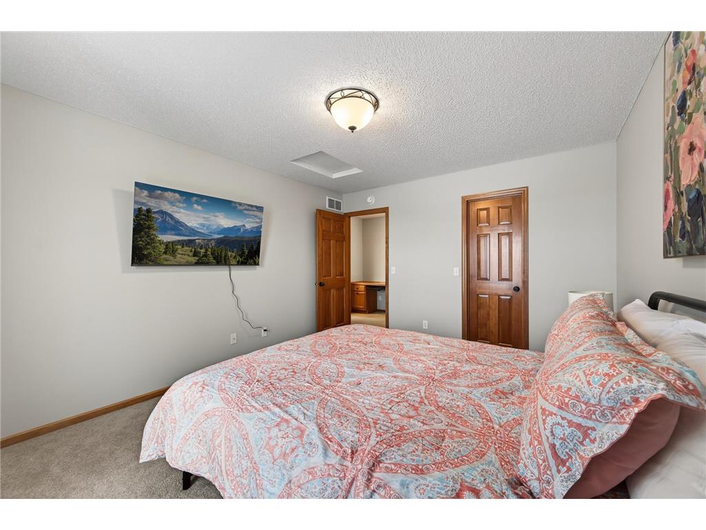 10025 Toledo Drive N Brooklyn Park MN 55443 7002724 image33