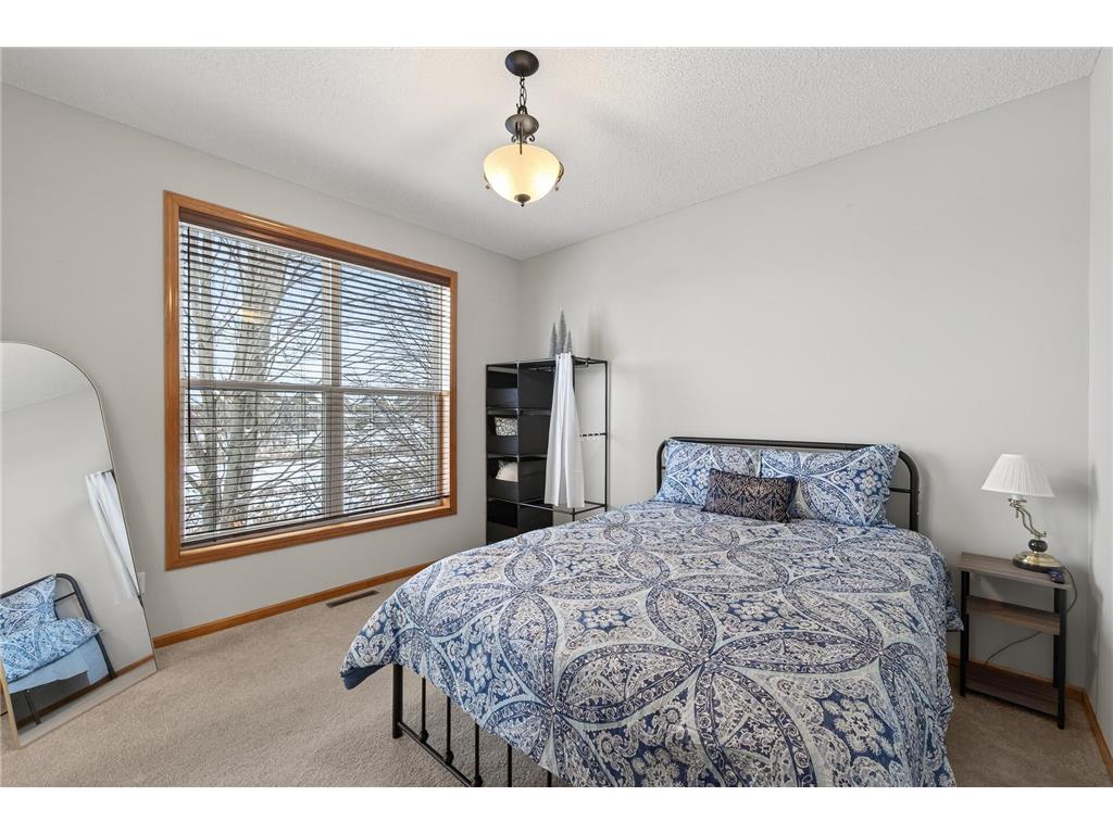 10025 Toledo Drive N Brooklyn Park MN 55443 7002724 image40