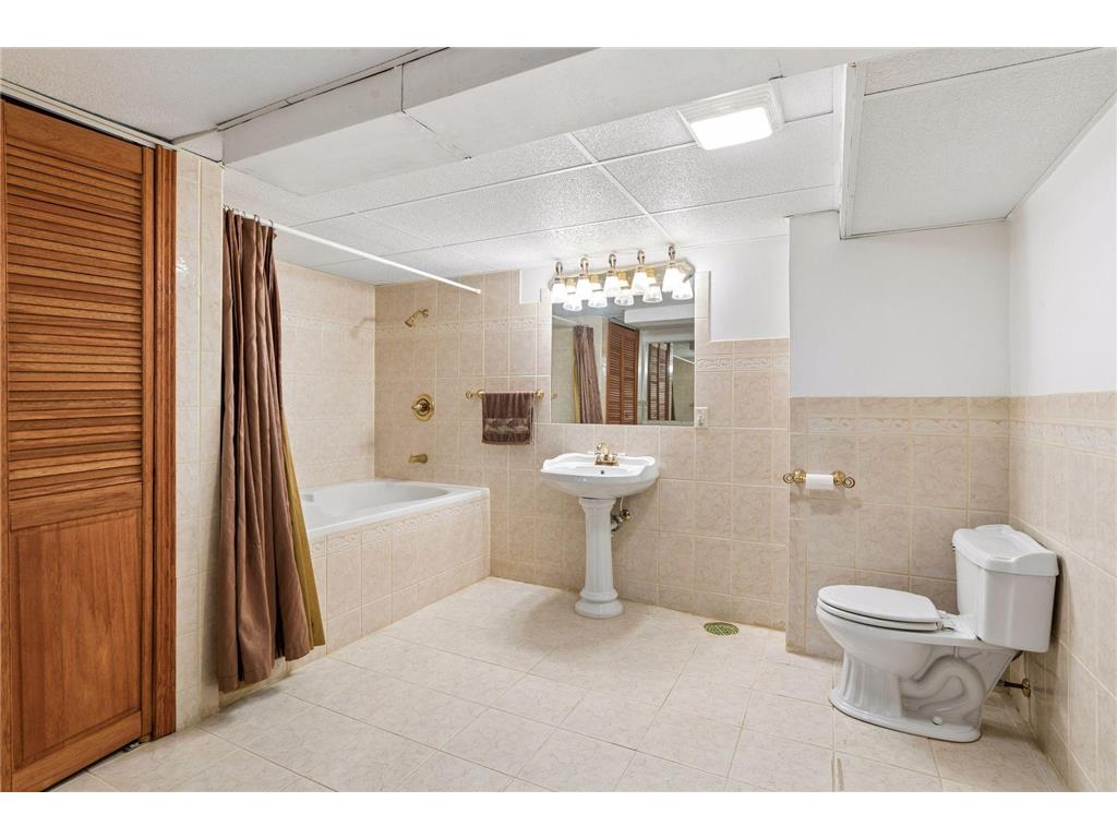 10025 Wentworth Avenue S Bloomington MN 55420 7051753 image14