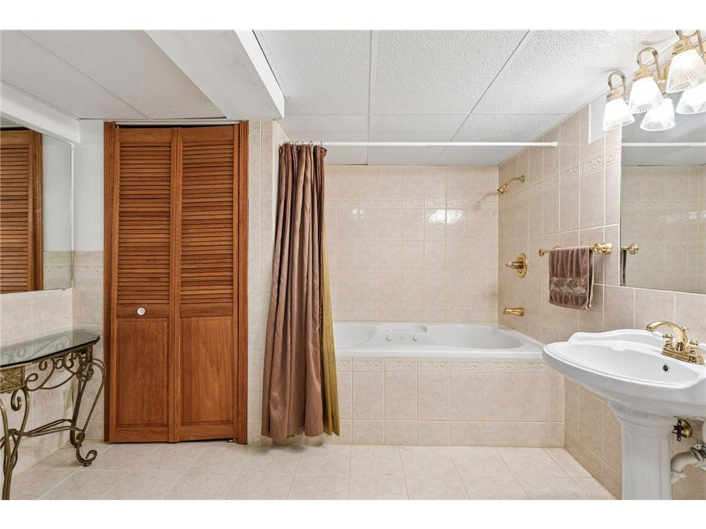 10025 Wentworth Avenue S Bloomington MN 55420 7051753 image18