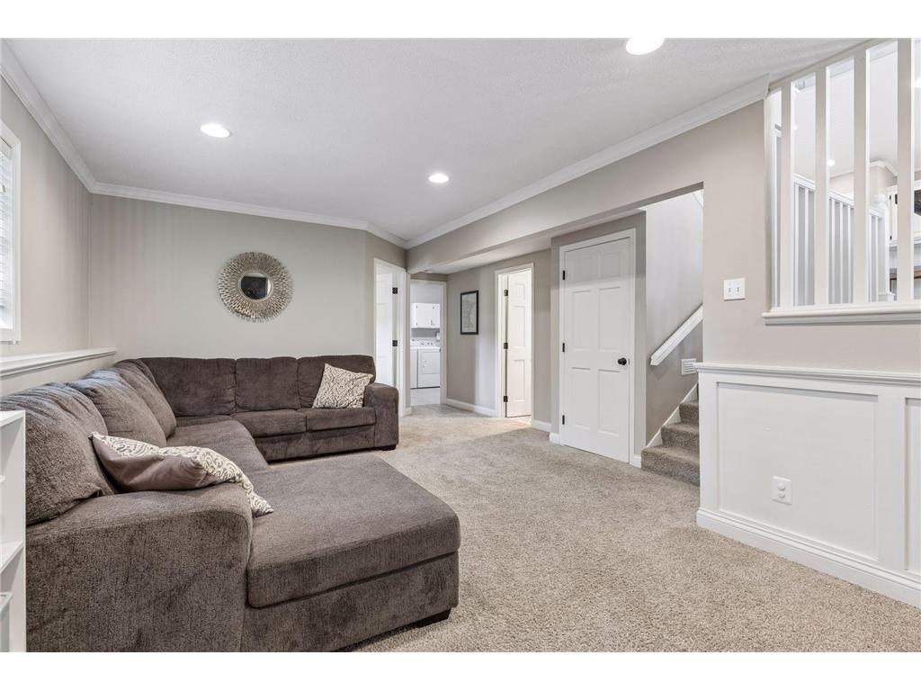 10028 Park Circle Bloomington MN 55420 7102204 image24