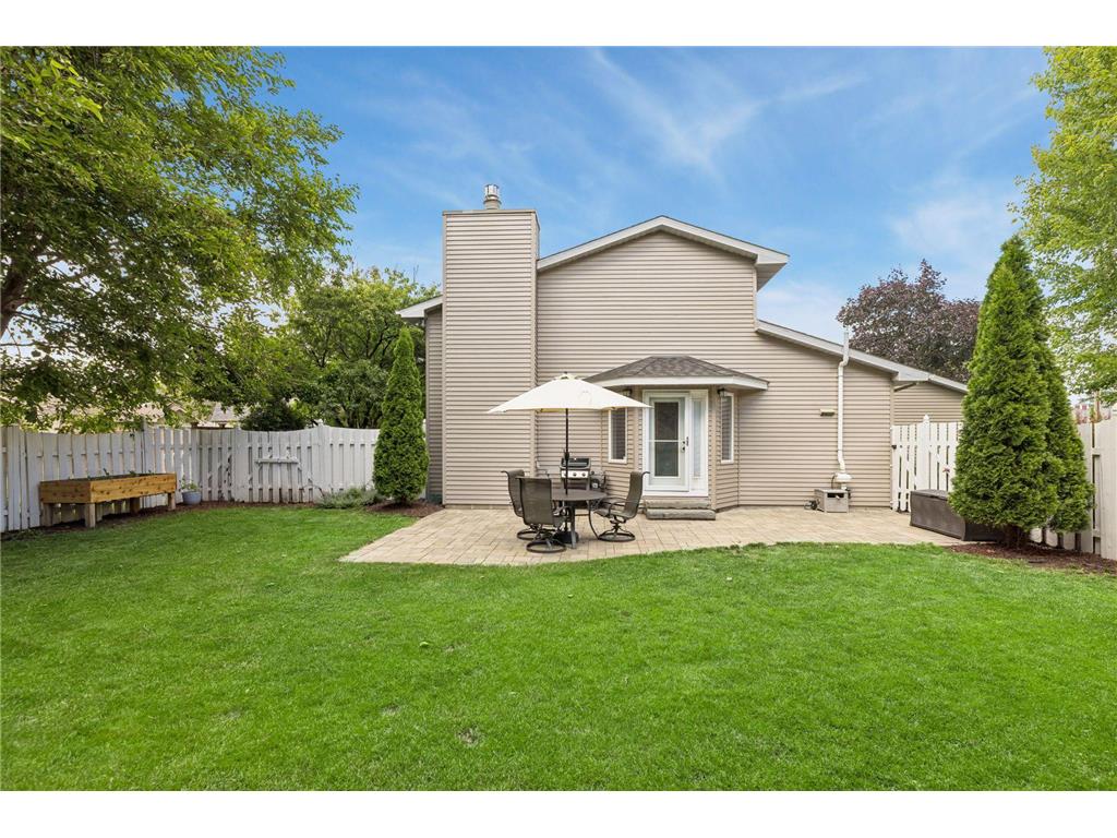 10028 Park Circle Bloomington MN 55420 7102204 image30