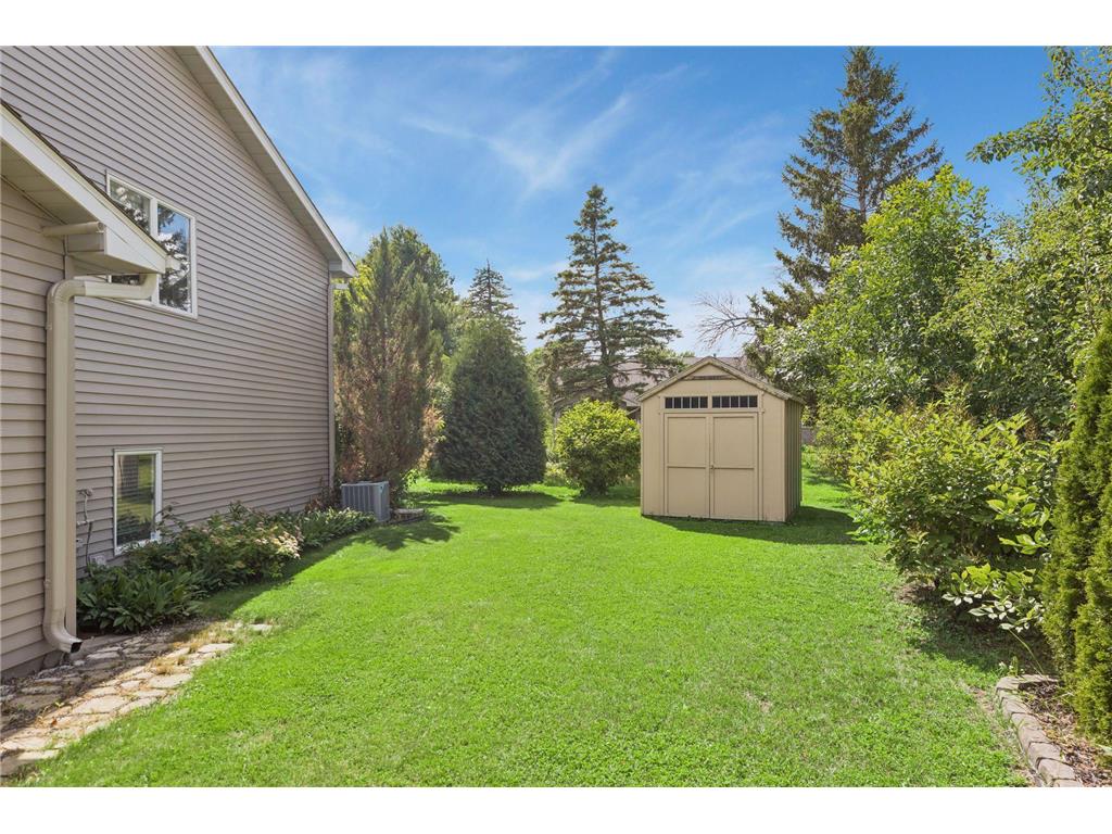 10028 Park Circle Bloomington MN 55420 7102204 image33