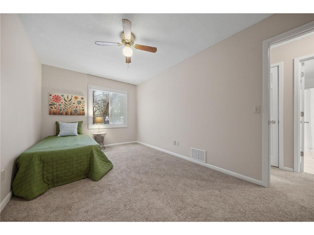 10029 108th Place N Maple Grove MN 55369 7008560 image14