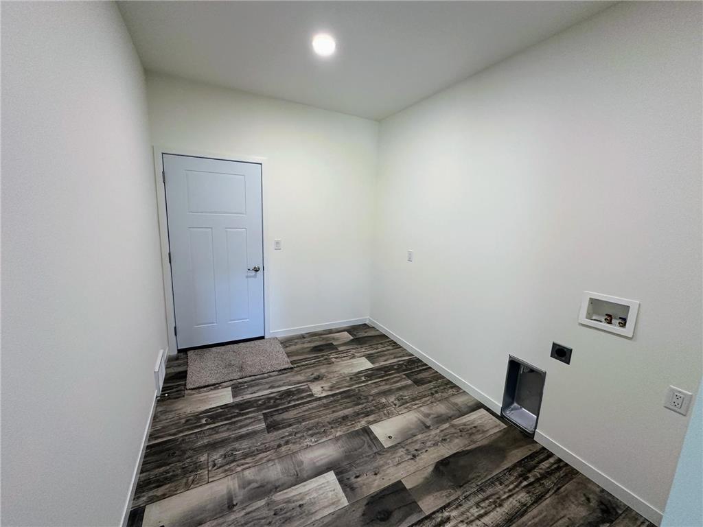 1003 8th Avenue NW Perham MN 56573 6776337 image22