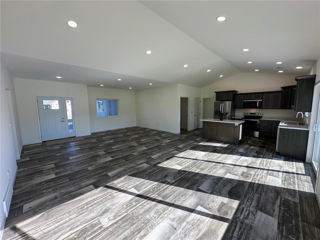 1003 8th Avenue NW Perham MN 56573 6776337 image4