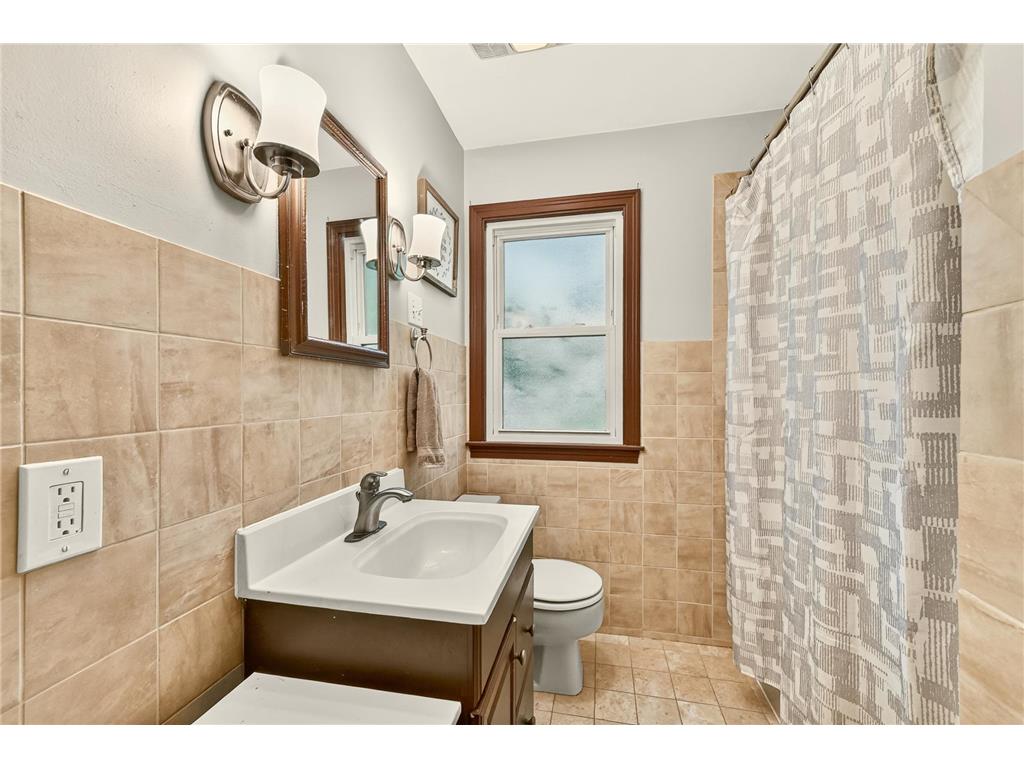 1003 9th Avenue NW Rochester MN 55901 7081938 image16