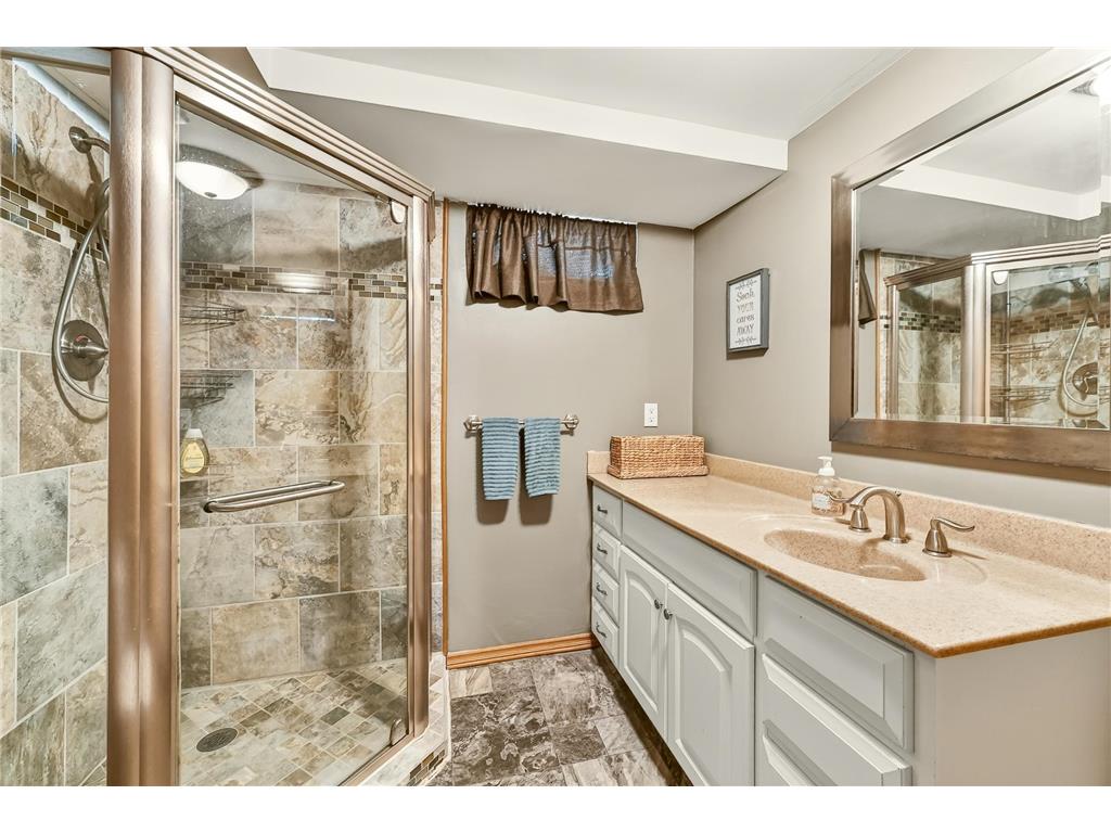 1003 9th Avenue NW Rochester MN 55901 7081938 image24