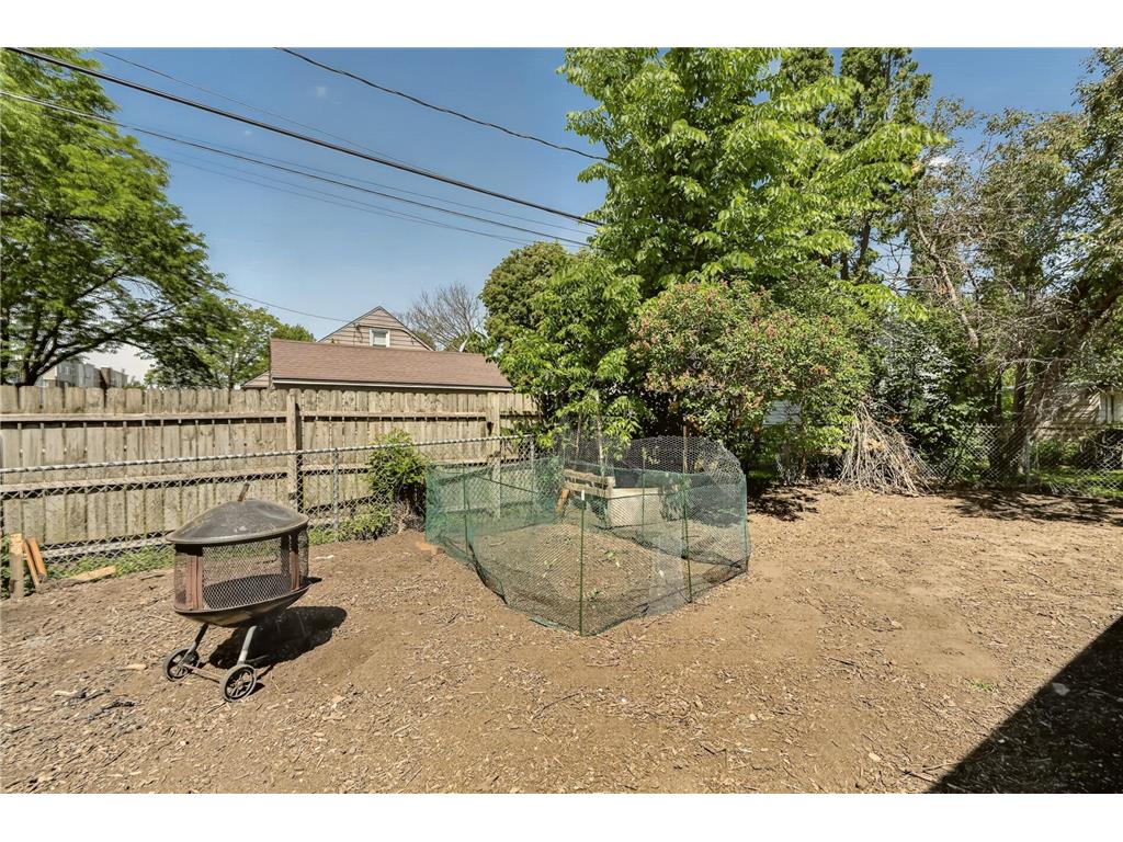 1003 9th Avenue NW Rochester MN 55901 7081938 image30