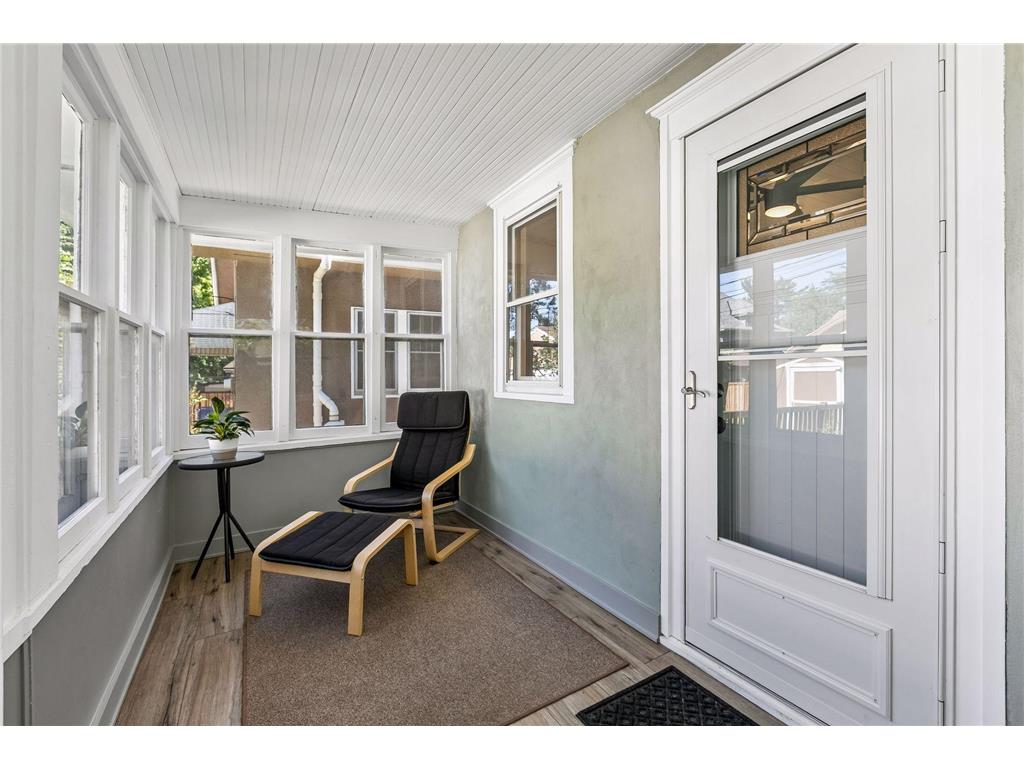 1003 Avon Street N Saint Paul MN 55103 7022299 image14