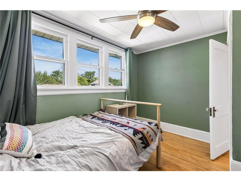 1003 Avon Street N Saint Paul MN 55103 7022299 image26