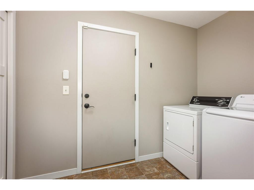 1003 Farrell Street S Maplewood MN 55119 7077147 image20