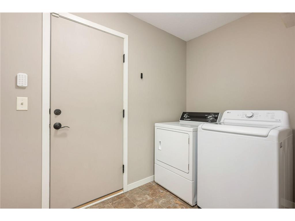 1003 Farrell Street S Maplewood MN 55119 7077147 image21