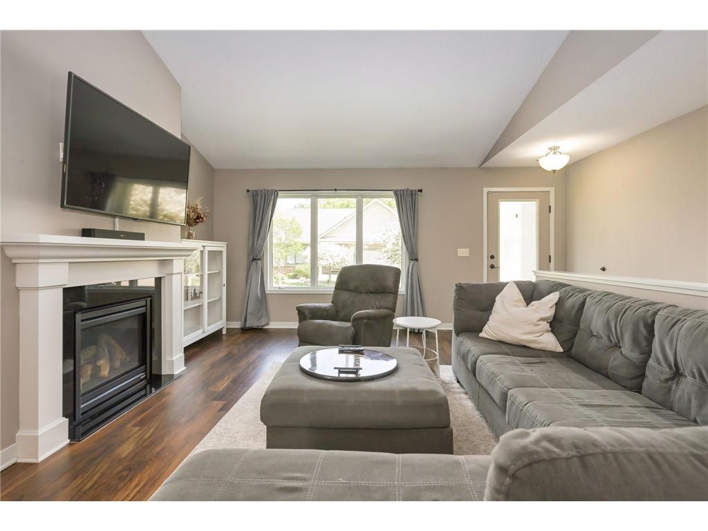 1003 Farrell Street S Maplewood MN 55119 7077147 image4