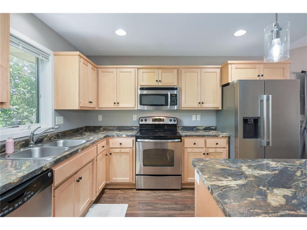 1003 Farrell Street S Maplewood MN 55119 7077147 image9