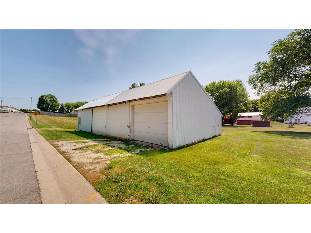 1003 Grand Street SE Chatfield MN 55923 6385051 image22