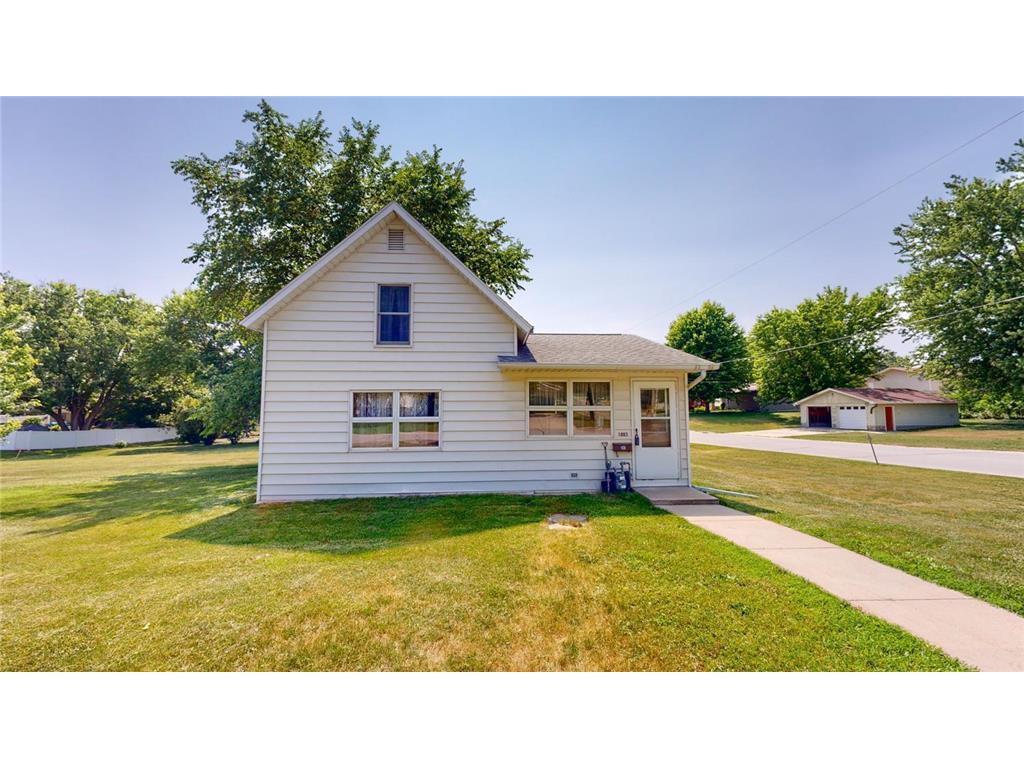1003 Grand Street SE Chatfield MN 55923 6385051 image24