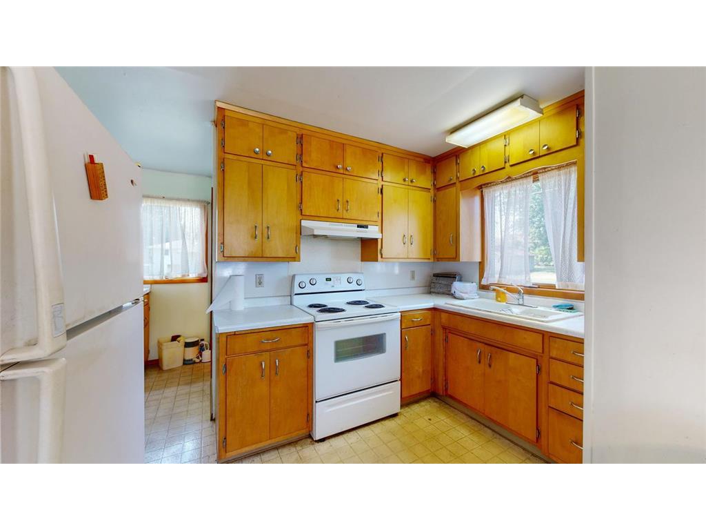 1003 Grand Street SE Chatfield MN 55923 6385051 image32