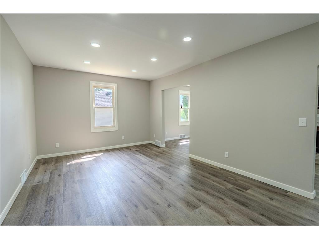 1003 Lindbergh Drive S Little Falls MN 56345 - Mississippi 7075990 image12