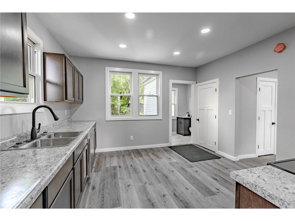 1003 Lindbergh Drive S Little Falls MN 56345 - Mississippi 7075990 image17