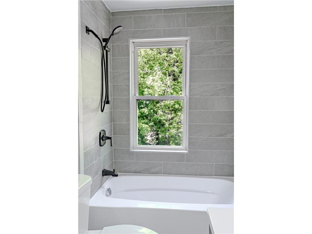 1003 Lindbergh Drive S Little Falls MN 56345 - Mississippi 7075990 image26
