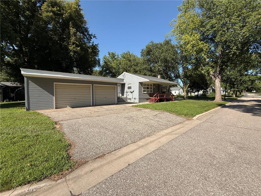 1003 N 6th Street Montevideo MN 56265 6753074 image1