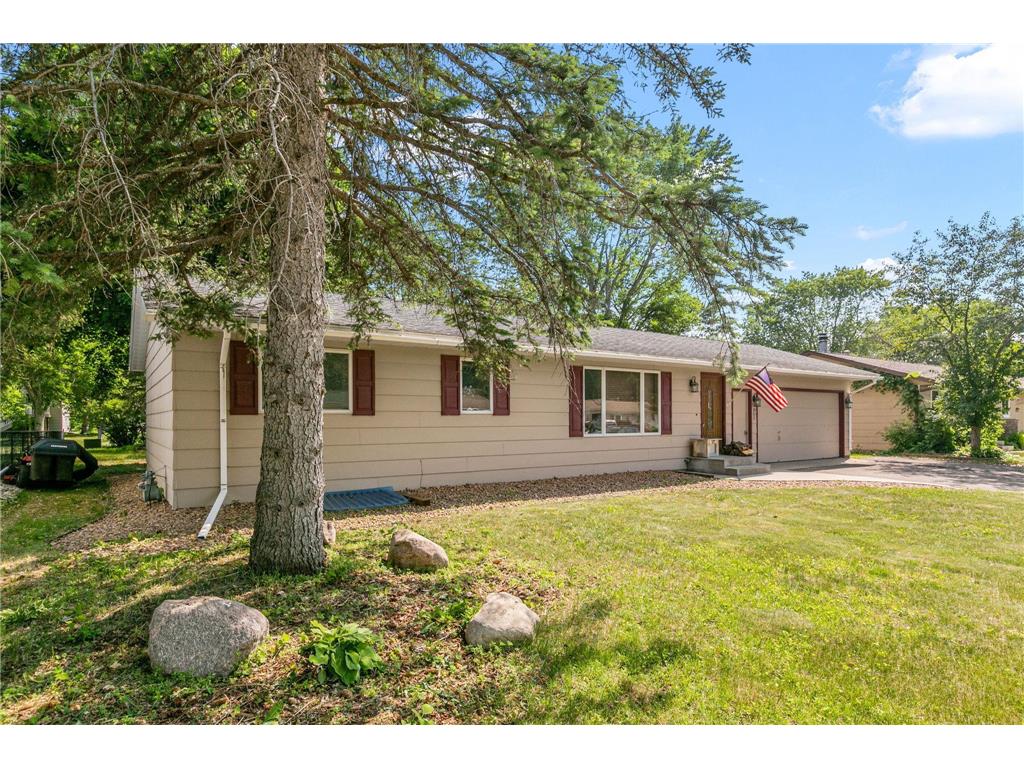 1003 W Main Street Belle Plaine MN 56011 6386150 image1