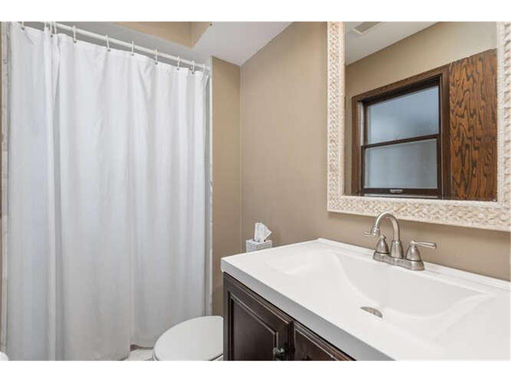 10032 Irwin Circle Bloomington MN 55437 7049748 image16