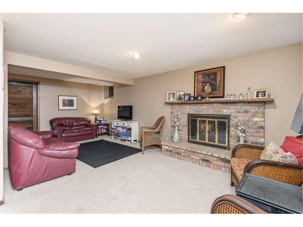 10032 Irwin Circle Bloomington MN 55437 7049748 image20