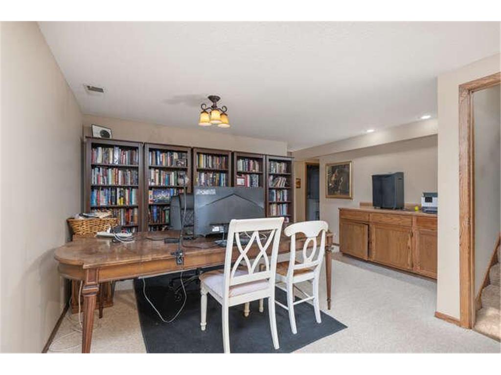 10032 Irwin Circle Bloomington MN 55437 7049748 image22