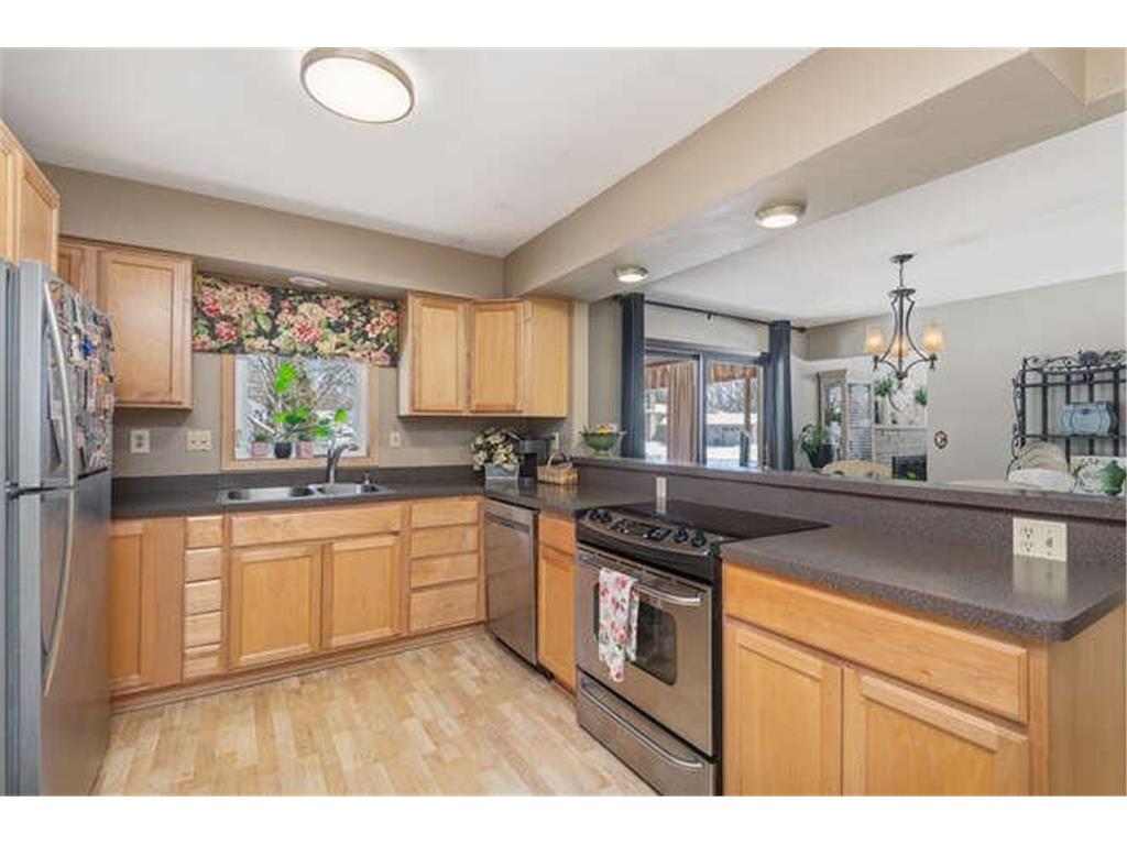 10032 Irwin Circle Bloomington MN 55437 7049748 image5